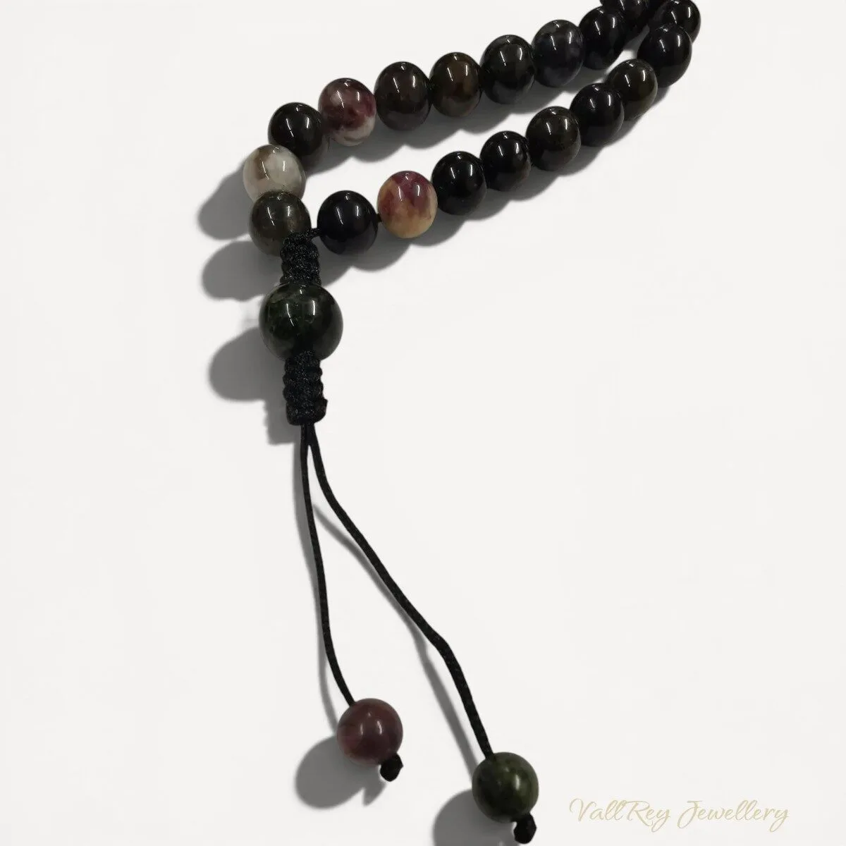 Броеница от турмалин и тигрово око, за отблъскване на негативна енергия